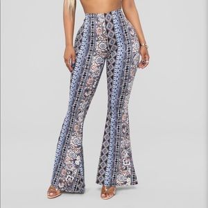 Paisley Flared Out stretchy pants